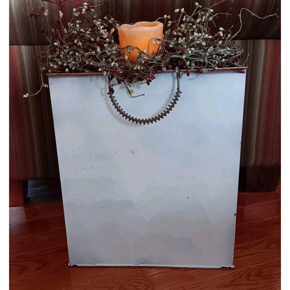 Metal Gift Bag Candle Holder Christmas Decor Live Laugh Love Holiday 16"H - Picture 10 of 16